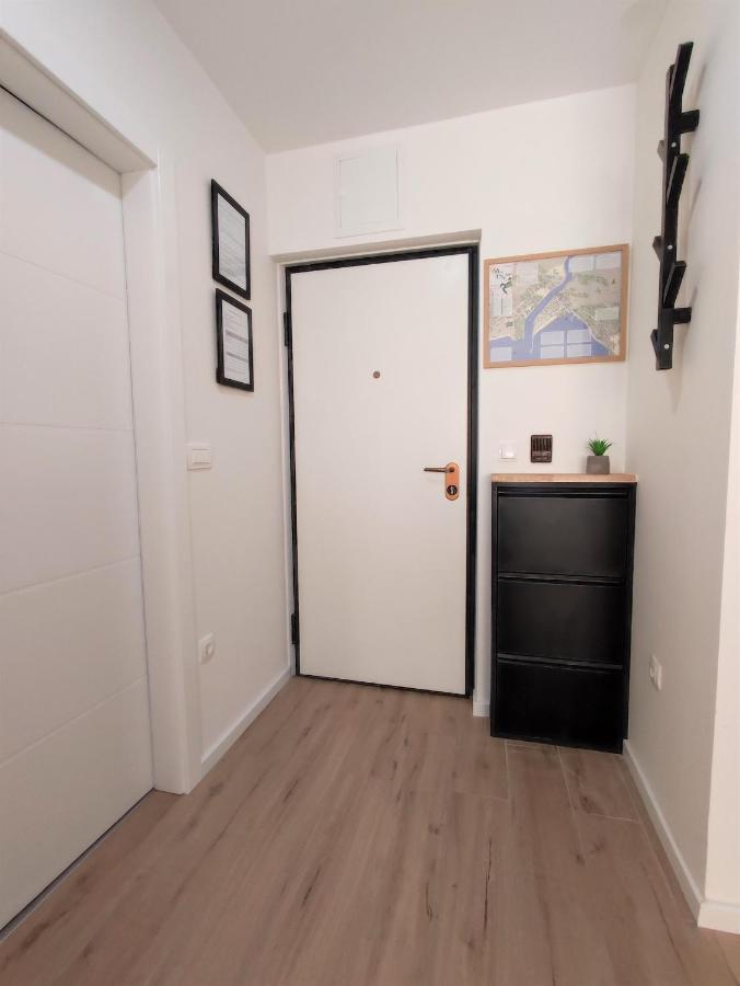 Center Apartment Pia Omiš Kültér fotó